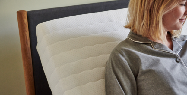 Ravensberger Matratzen Blogartikel: Bett mit Lattenrost vs. Boxspringbett